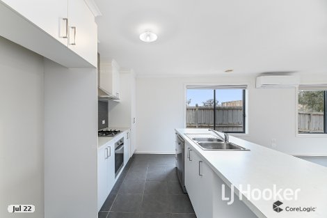 5 Bayview Rd, Officer, VIC 3809