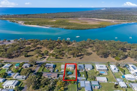 31 Mcintosh Ave, Elliott Heads, QLD 4670