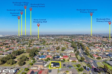 8 Mckeown Cres, Roxburgh Park, VIC 3064