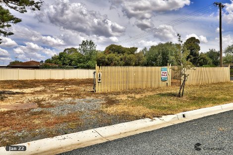 86 Crispe St, Deniliquin, NSW 2710