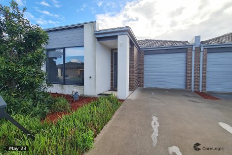 3/4 Mantello Dr, Werribee, VIC 3030