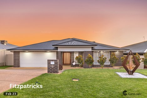 19 Kentucky Cres, Gobbagombalin, NSW 2650