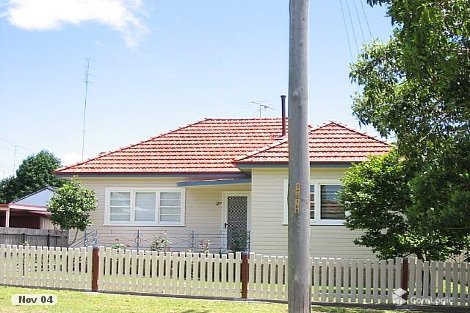 27 Fourth St, Cardiff South, NSW 2285