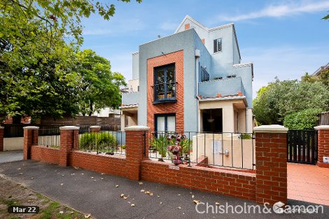 13/5 Dickens St, Elwood, VIC 3184