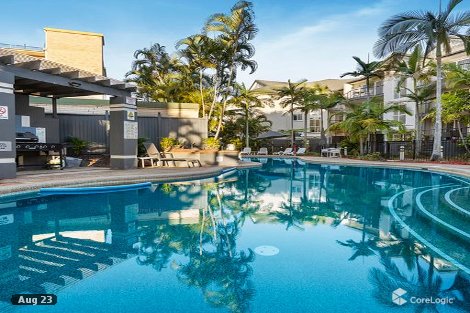 3b/220 Marine Pde, Labrador, QLD 4215