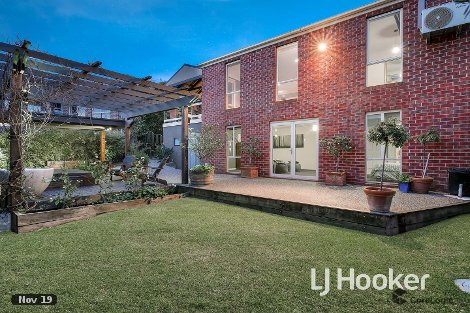 21 Sheldon Dr, Berwick, VIC 3806