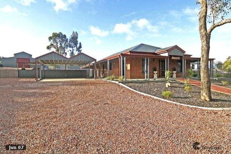 232 Edwards Rd, Maiden Gully, VIC 3551