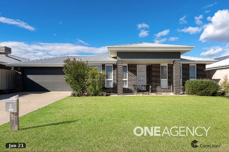 5 Paradise Dr, Gobbagombalin, NSW 2650