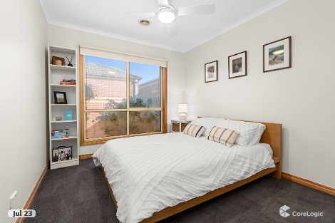 2/79 Cameron Cres, Lara, VIC 3212