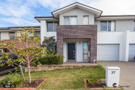37 Sovereign Cct, Glenfield, NSW 2167