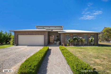 8 Welbourn Pl, Saumarez Ponds, NSW 2350