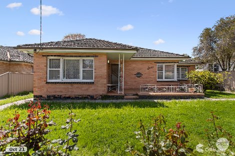 4 College Cres, Flora Hill, VIC 3550