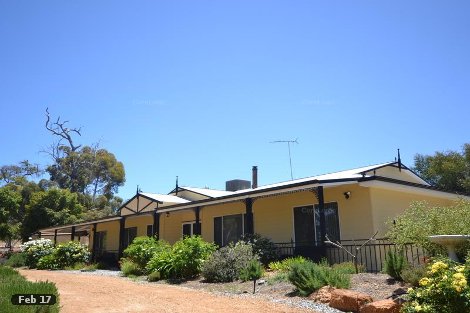 149 Tamma Rd, Bakers Hill, WA 6562