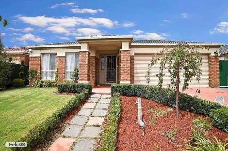 8 Charlesworth Cres, Burnside, VIC 3023