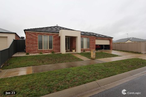 4 Nimble Dr, Delacombe, VIC 3356