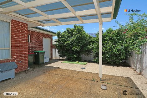 1/2 Lachlan Pl, Tatton, NSW 2650