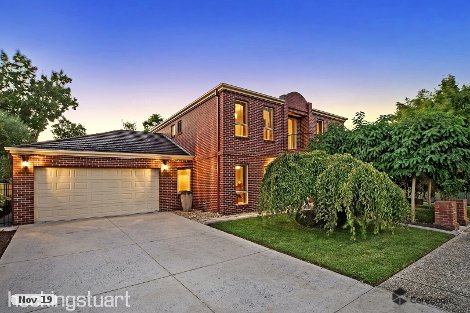 5 St Glens Way, Lake Gardens, VIC 3355