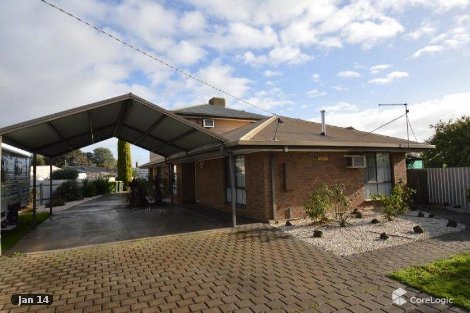 17 Mclachlan St, Carisbrook, VIC 3464