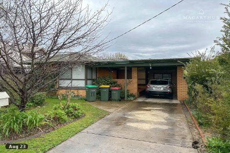 11 Lake St, Lake Albert, NSW 2650