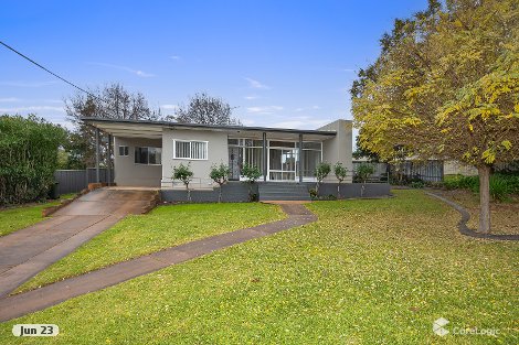 169 Kitchener Rd, Temora, NSW 2666