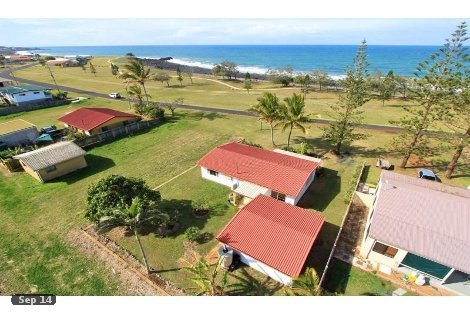 138 Esplanade, Elliott Heads, QLD 4670