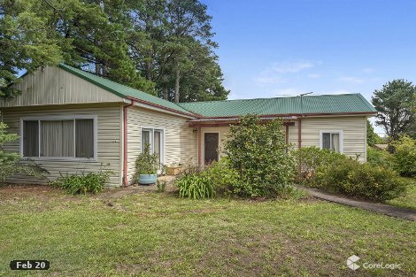 129 Tableland Rd, Wentworth Falls, NSW 2782