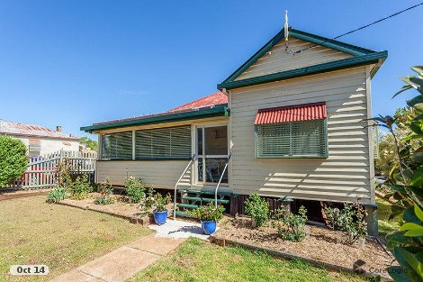 12 Moffatt St, North Toowoomba, QLD 4350