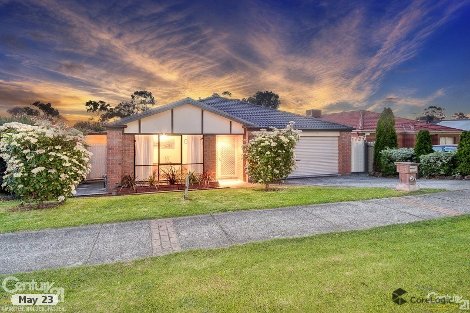 195 Monahans Rd, Cranbourne West, VIC 3977