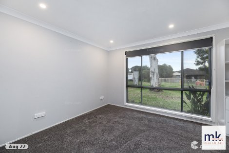 9 Bird Pl, St Helens Park, NSW 2560