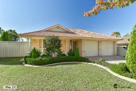 9 Vannon Cct, Currans Hill, NSW 2567