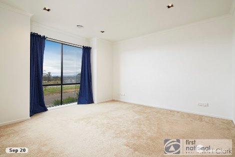 101 Twin Ranges Dr, Warragul, VIC 3820