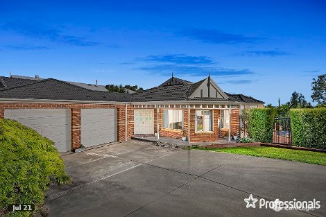 13 Classic Dr, Mooroolbark, VIC 3138