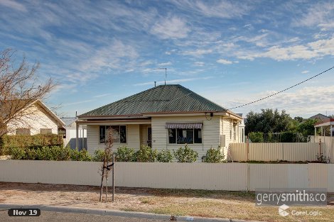 19 Williams Rd, Horsham, VIC 3400