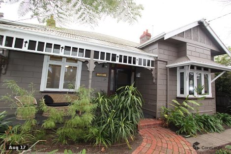 25 Rothesay Ave, Elwood, VIC 3184