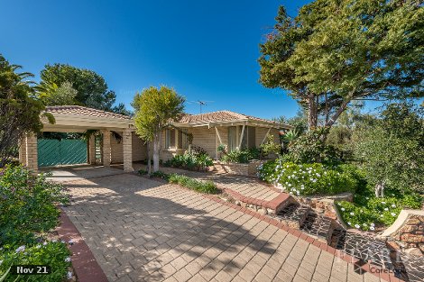 22 Dunmore Cct, Merriwa, WA 6030