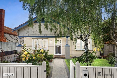 18 Swindon Rd, Hughesdale, VIC 3166