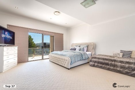 2/28 Milton Ave, Paradise Point, QLD 4216