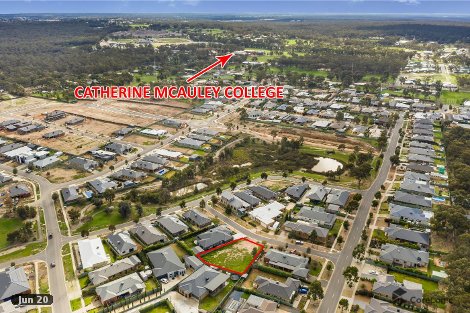 3 Kenmore Ave, Junortoun, VIC 3551