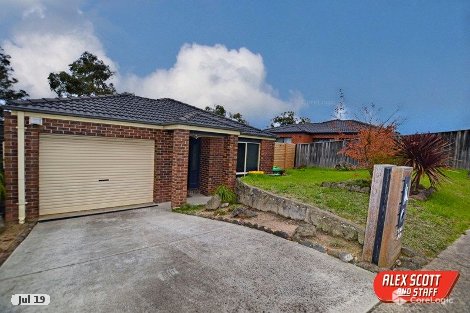 35 Ash Cres, Pakenham, VIC 3810