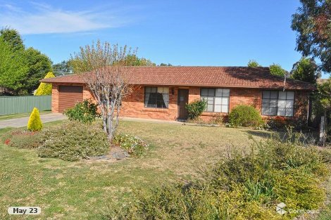 12 Len Black Pl, Raglan, NSW 2795