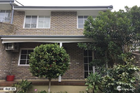 2/9 Beechwood Ct, Sunshine Bay, NSW 2536