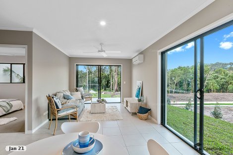 2/5 Red Berry Lane, Woombye, QLD 4559
