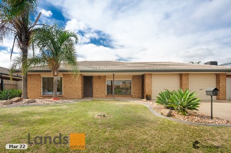 13 Burns Ave, Pooraka, SA 5095