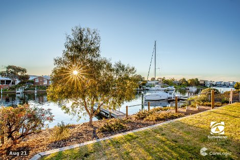 17b Windjammer Ct, Paynesville, VIC 3880