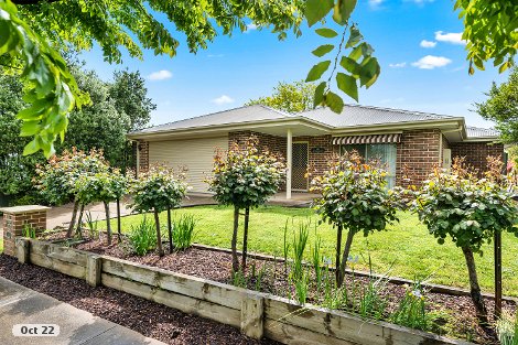 19 Cambridge Dr, Mansfield, VIC 3722