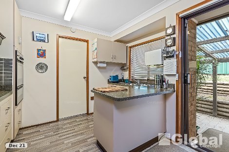 8 Lexcen Cl, Woodrising, NSW 2284