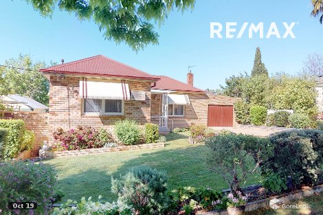 12 James St, Kooringal, NSW 2650