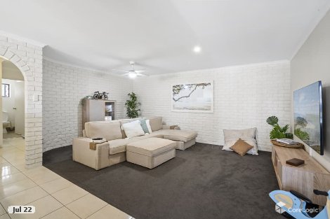 2/2 Nagel Ave, Miami, QLD 4220