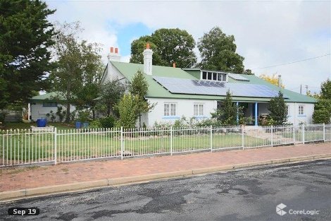 85 Molesworth St, Tenterfield, NSW 2372