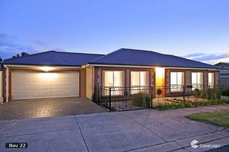 15 Chaucer St, Clearview, SA 5085